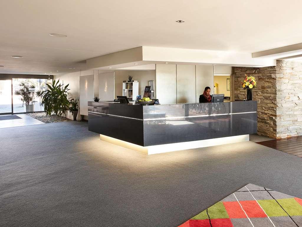East Perth Suites Hotel ภายนอก รูปภาพ