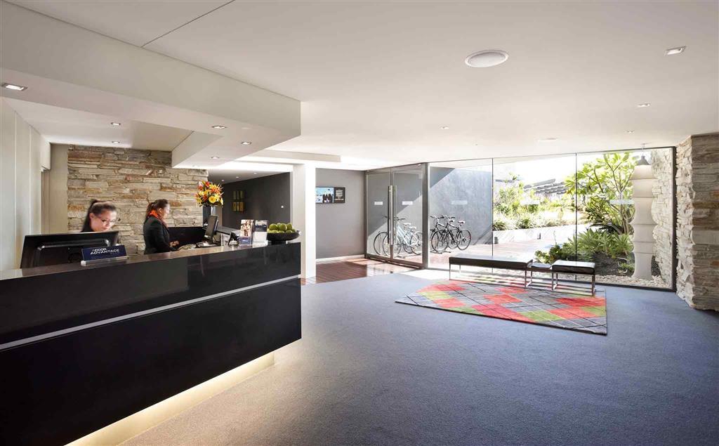 East Perth Suites Hotel ภายนอก รูปภาพ